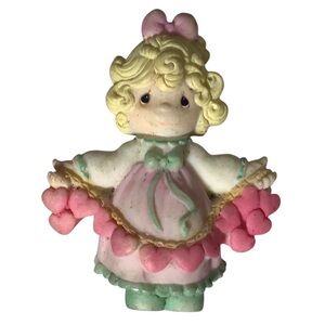 Enesco Precious Moments Pin Brooch Pastel Figurine Pink Hearts Vintage Paper Tag